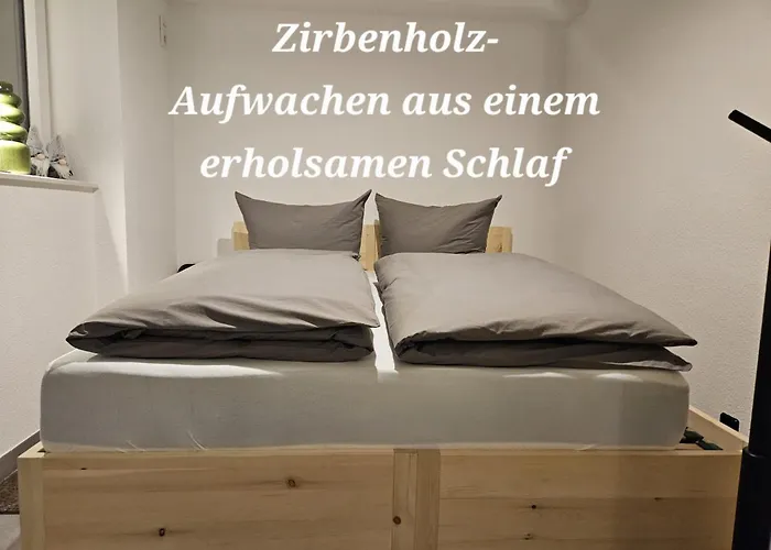 Zur Alt Ave Apartment *